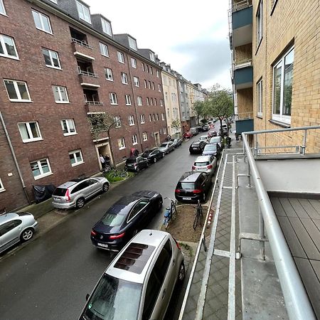 Cozy Apartment City Nightlife Düsseldorf Exterior foto